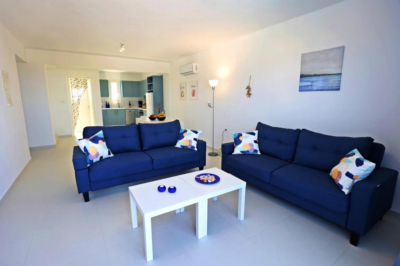 Xenos Villa 6 With A Private Pool Near The Sea Tigaki Exterior foto